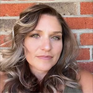 Meet your Posher, Kassie